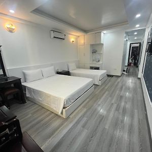 Superior Family Room